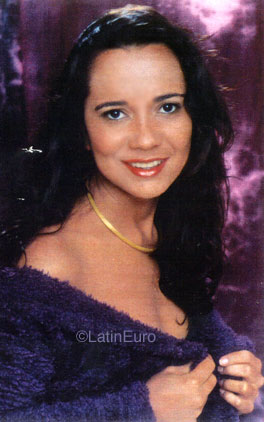 Date this beautiful Brazil girl Elisangela from FORTALEZA B9272