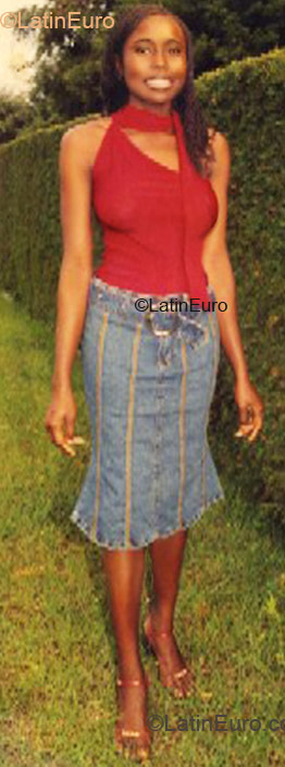 Date this georgeous Any Country girl Pauline from  A9515