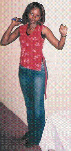 Date this funny Any Country girl Bengson from  A9677