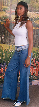 Date this good-looking Gabon girl Gerda from  A9987