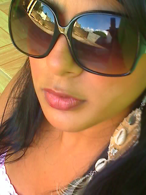 Date this foxy Brazil girl Regina from Aracati B-193