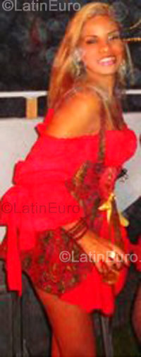 Date this pretty Brazil girl Vivian from Sao Paulo BR4204