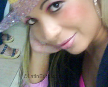 Date this sultry Brazil girl Daniele from  B-259