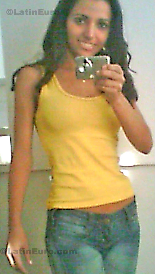 Date this tall Brazil girl Junia from Sao Paulo B-48