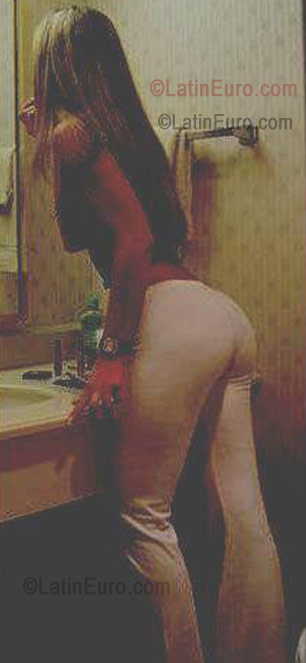 Date this passionate Brazil girl Natany from Goiania B-74