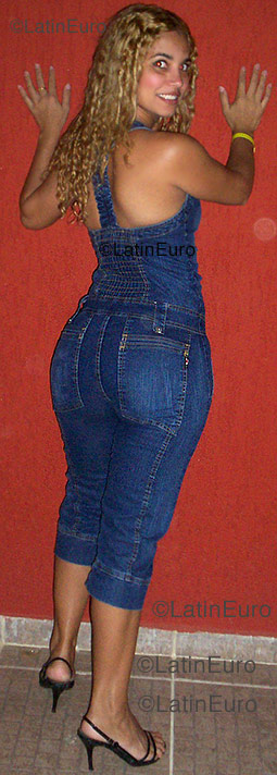 Date this passionate Brazil girl Eliane from Governador Valadares B1164