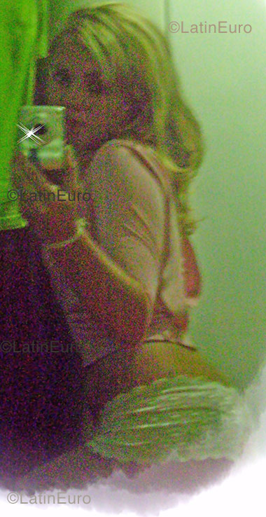 Date this attractive Brazil girl Damiana from Concordia B1166