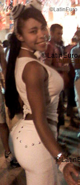 Date this tall Brazil girl Luci from Sao Paulo B1269