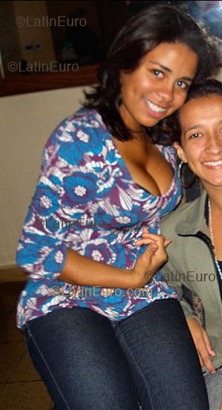 Date this sensual Brazil girl Izah from Belo Horizonte B1318