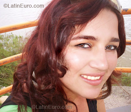 Date this charming Brazil girl Angelica from Maraba B1334