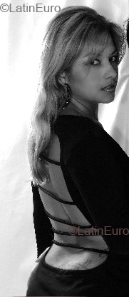 Date this fun Brazil girl Angelica from Ubatuba B1373