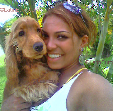 Date this athletic Brazil girl Natalia from Conselheiro Lafaiete B1422