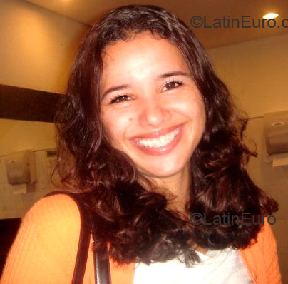 Date this georgeous Brazil girl Josemary from Cariacica B1457