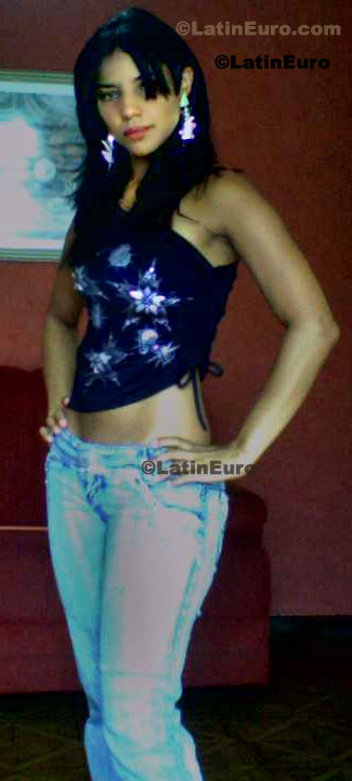 Date this funny Brazil girl Sandra from Volta Redomda B153