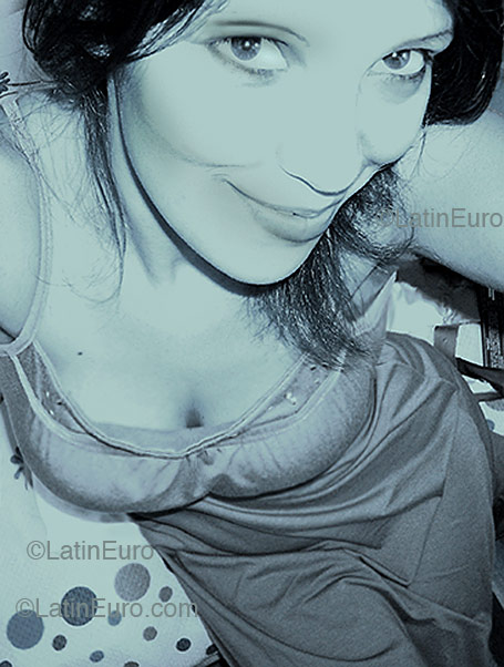 Date this passionate Brazil girl Graciele from Palmeira Da Missoes B1539