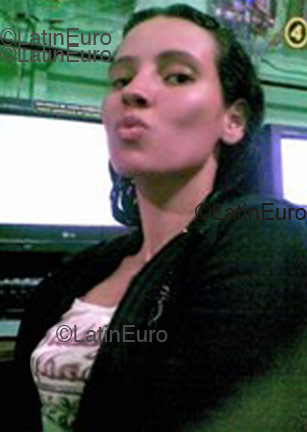 Date this lovely Brazil girl B1627 from Belo Horizonte B1627