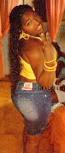 Date this georgeous Brazil girl Marcelle from Rio de Janeiro B1656