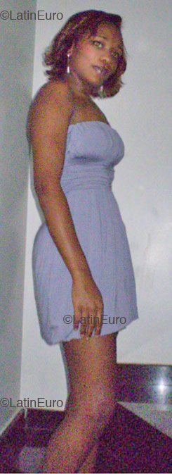 Date this young Brazil girl Kamilla from Sao Paulo B1695