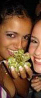 Date this foxy Brazil girl Fernanda from Sumare B1778