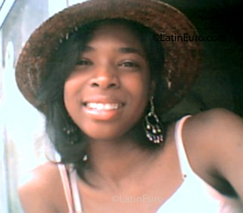 Date this tall Brazil girl Juliana from Nova Iguacu B1795