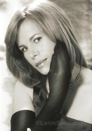 Date this georgeous Brazil girl Ana from Ribeirao Branco B197