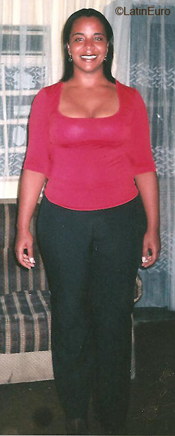 Date this sultry Brazil girl Patricia from  B2222