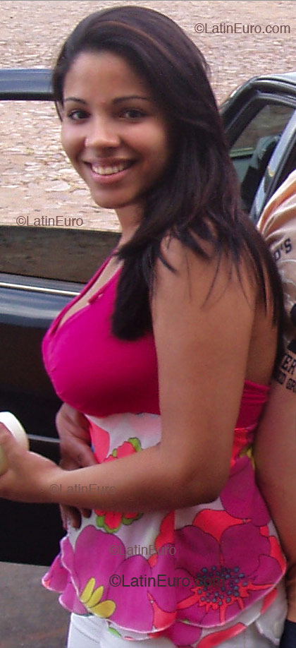 Date this hot Brazil girl Amanda from Teresina B2244