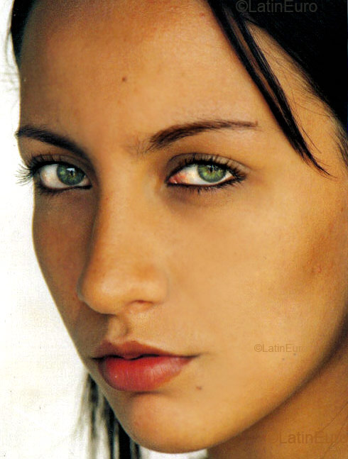 Date this hot Brazil girl Vanessa- from Sao Jose dos Campos B2262