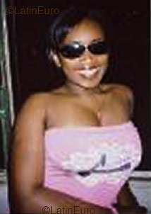 Date this sensual Brazil girl Carla from Belo Horizonte B2323