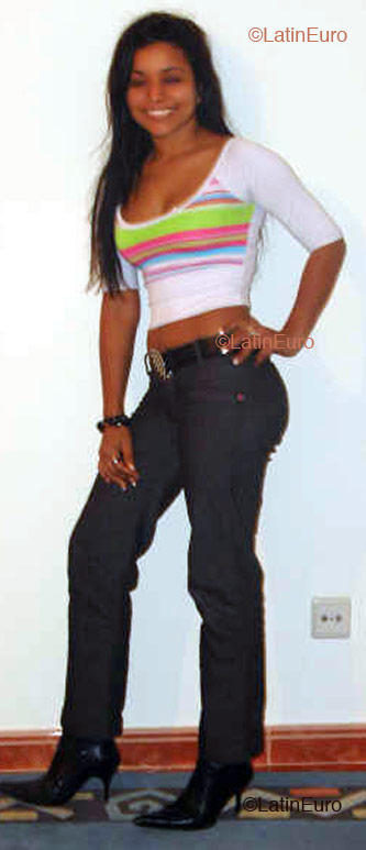 Date this exotic Brazil girl Viviane from FORTALEZA B2340