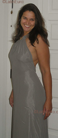 Date this hot Brazil girl Elke from SAO PAULO B2363