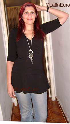 Date this beautiful Brazil girl Andrea from Sao Paulo B1303