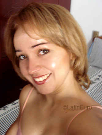 Date this tall Brazil girl Katiuscia- from Campo Grande B2419