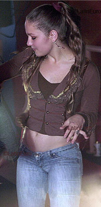 Date this tall Brazil girl Natalia from Florianopolis B2433