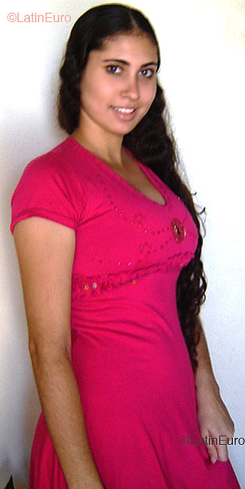 Date this pretty Brazil girl Joyce from ESPIRITO SANTO B2449