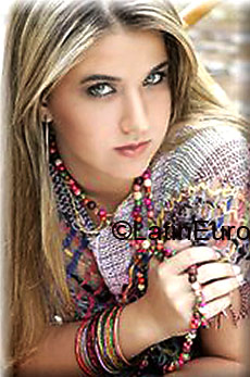 Date this beautiful Brazil girl Annelise from Aimores  B2458