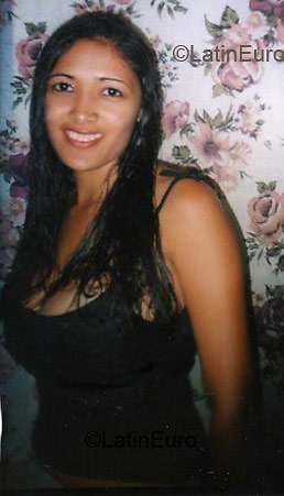 Date this good-looking Brazil girl Luciete from Fortaleza B2473