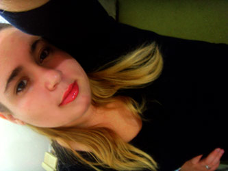 Date this athletic Brazil girl Anna from Petropolis B2507