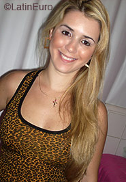 Date this happy Brazil girl Paula from Vila Velha B2524