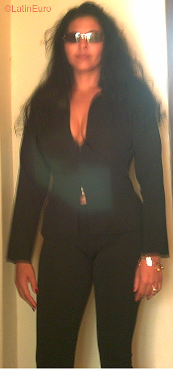 Date this fun Brazil girl Rosangela from SERRA B2536