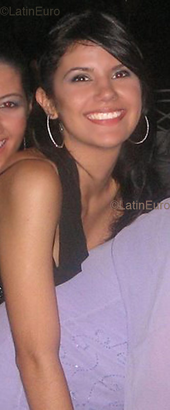 Date this hard body Brazil girl Karine from SAO PAULO B2537