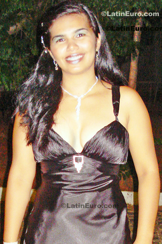 Date this funny Brazil girl Fabiana from Cajazeiras B267