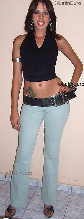 Date this attractive Brazil girl Joana from SUMARE B2749