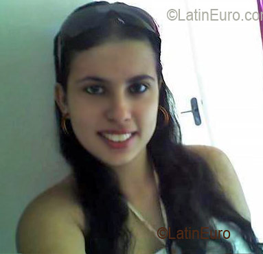 Date this young Brazil girl Layra from SAO JOSE DO RIO PRETO B2814