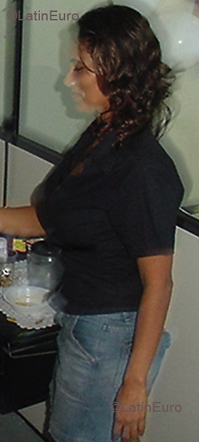 Date this young Brazil girl Luciana from  B3135