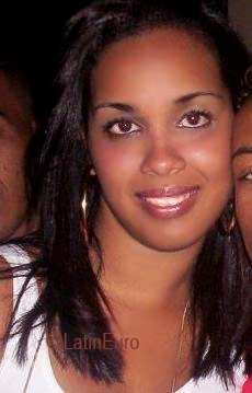 Date this lovely Brazil girl Rosane from SALVADOR B3145