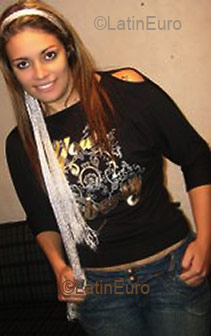 Date this good-looking Brazil girl Karine from CRUZ ALTA B3178