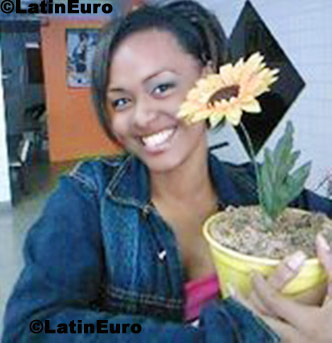 Date this passionate Brazil girl Shirley from Guarulhos B320