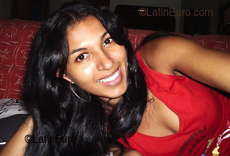 Date this lovely Brazil girl Livia from TERESINA B3218