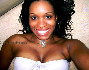 Date this gorgeous Brazil girl Isabelle from RIO DE JANEIRO B3415